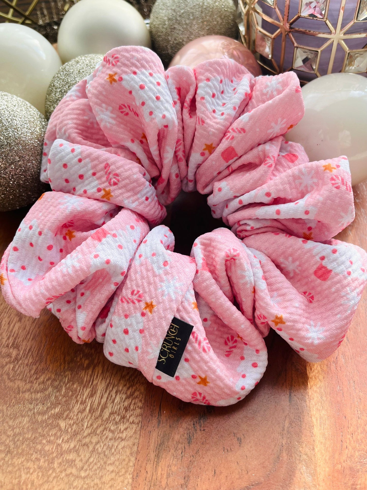 Aislynn | Christmas Scrunchie.