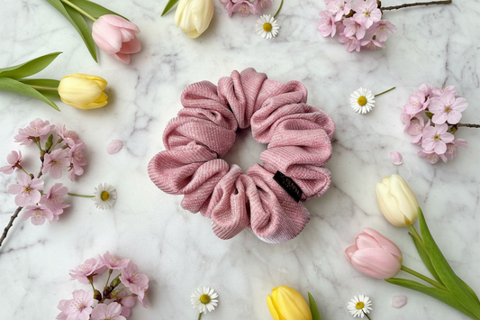 Coco. | Pink Glitter Scrunchie