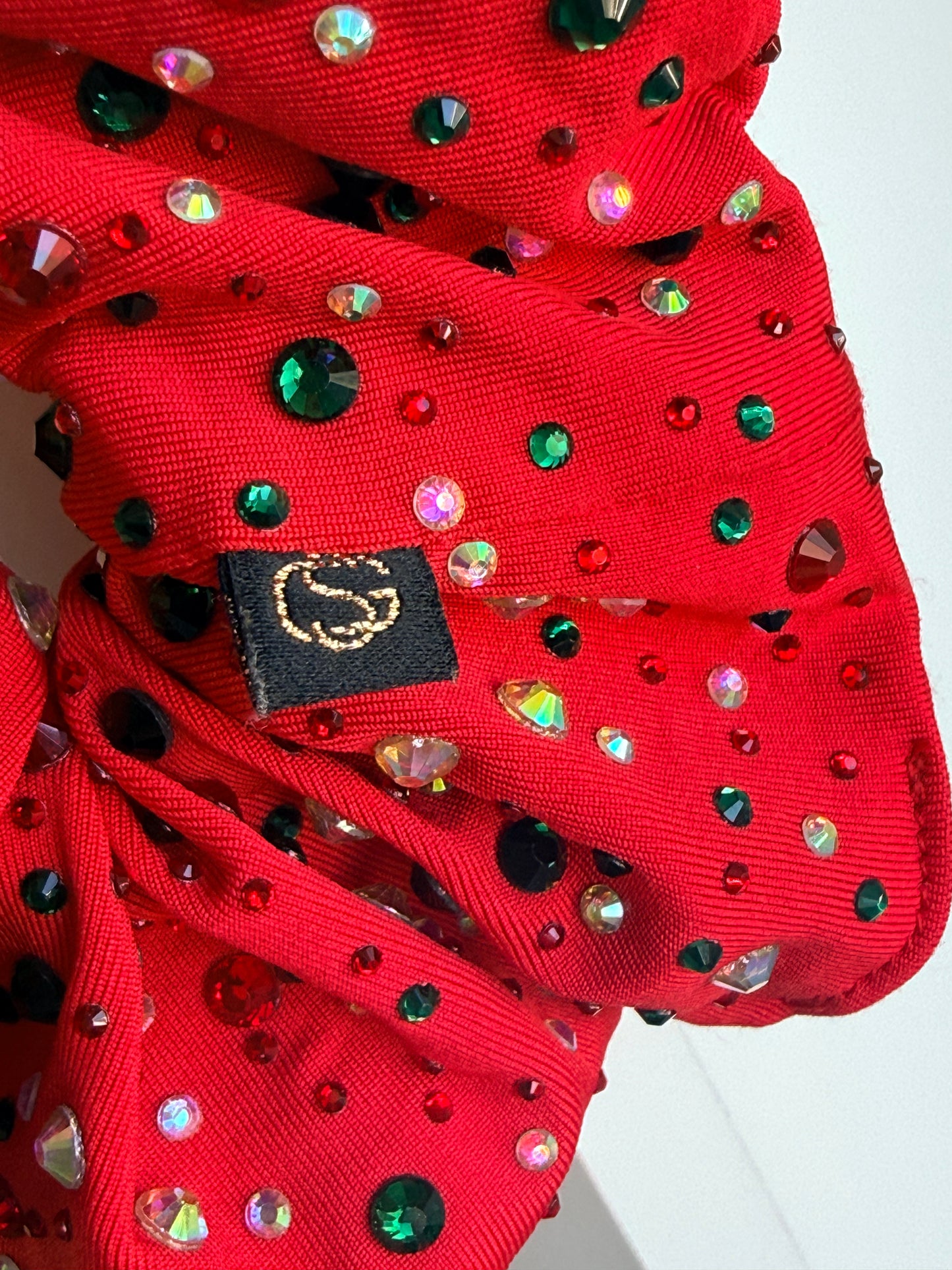 BROOKLYN. | Holiday Rhinestone Scrunchie